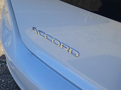 2025 Honda Accord LX 1.5T
