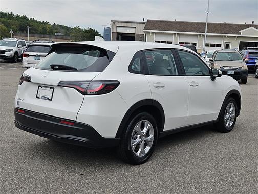 2025 Honda HR-V LX