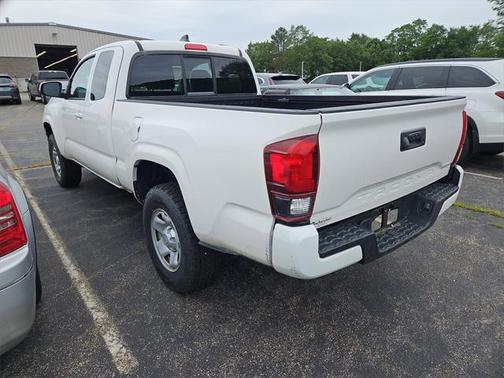 2022 Toyota Tacoma SR
