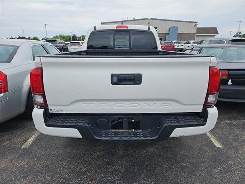 2022 Toyota Tacoma SR