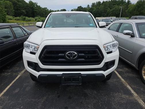 2022 Toyota Tacoma SR