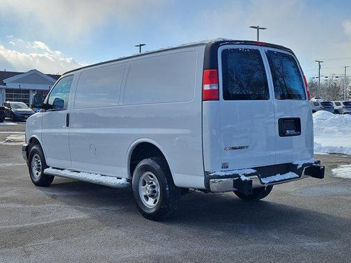 2023 Chevrolet Express 2500 RWD 2500 Regular Wheelbase WT