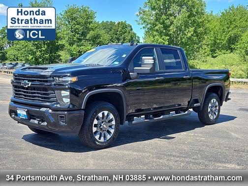 Black 2024 Chevrolet Silverado 2500 Custom