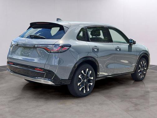 Urban Gray Pearl 2027 Honda HR-V EX-L