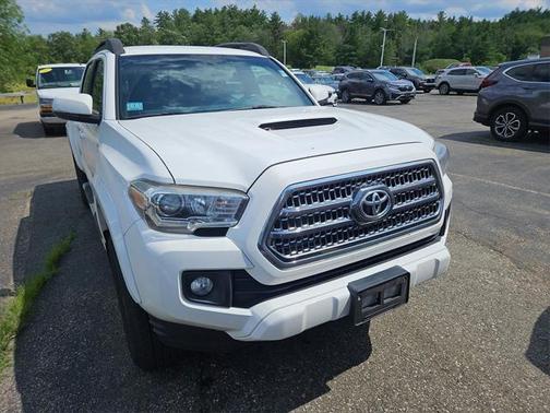 2016 Toyota Tacoma TRD Sport