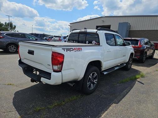 2016 Toyota Tacoma TRD Sport