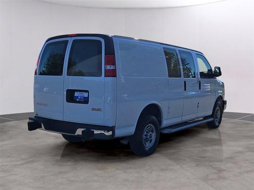 2023 GMC Savana 2500 Work Van