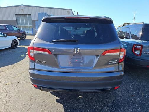 2022 Honda Pilot AWD Special Edition