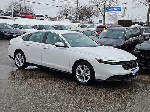 2025 Honda Accord LX 1.5T