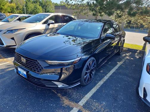 2024 Honda Accord Hybrid Touring