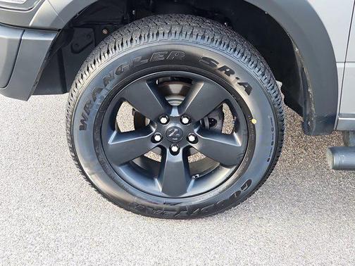 2020 RAM 1500 Classic Warlock Quad Cab 4x4 6'4' Box