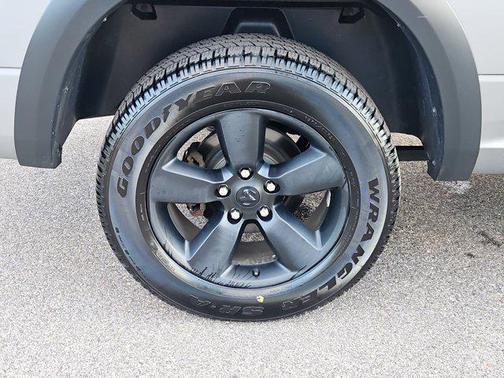 2020 RAM 1500 Classic Warlock Quad Cab 4x4 6'4' Box