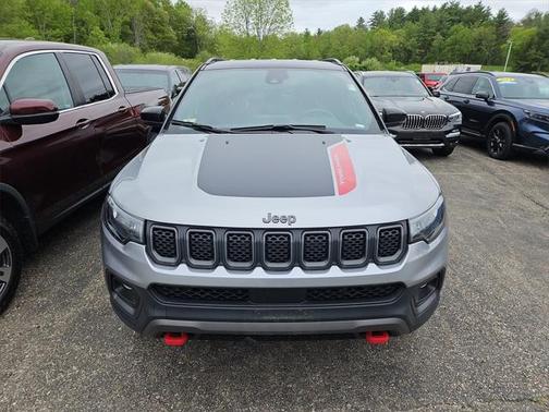 2023 Jeep Compass Trailhawk