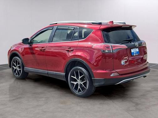 2018 Toyota RAV4 SE