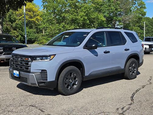 Sonic Gray Pearl 2026 Honda Pilot TrailSport