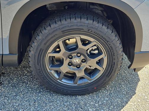 Sonic Gray Pearl 2026 Honda Pilot TrailSport