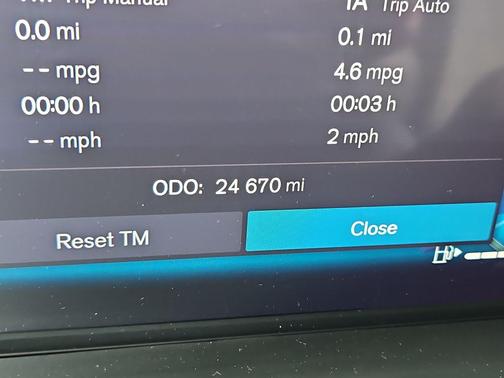 Denim Blue Metallic 2024 Volvo XC60 B5 Plus Dark Theme