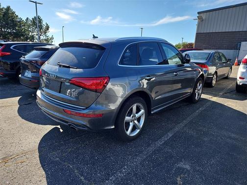 2017 Audi Q5 2.0T Premium Plus