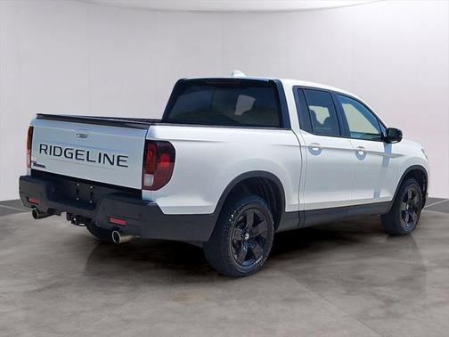 2025 Honda Ridgeline Black