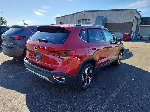 2024 Volkswagen Taos 1.5T SE
