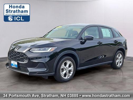 Crystal Black Pearl 2023 Honda HR-V LX