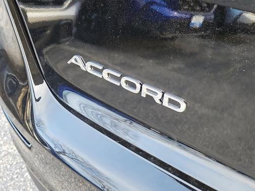2025 Honda Accord LX 1.5T