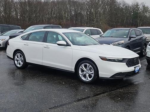 2025 Honda Accord LX 1.5T