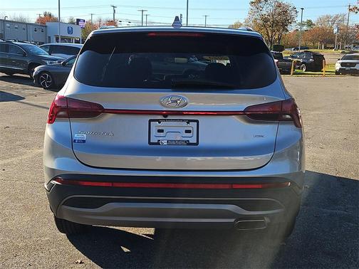 2023 Hyundai SANTA FE SE