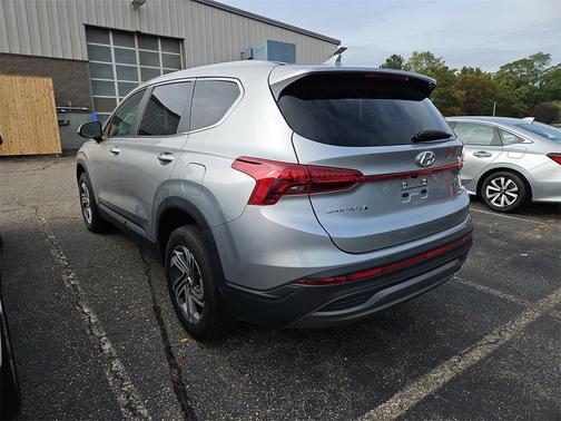 2023 Hyundai SANTA FE SE
