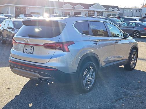 2023 Hyundai SANTA FE SE