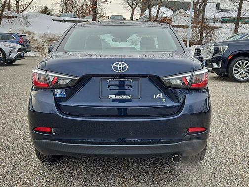 2017 Toyota Yaris iA Base