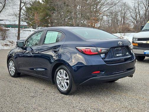 2017 Toyota Yaris iA Base