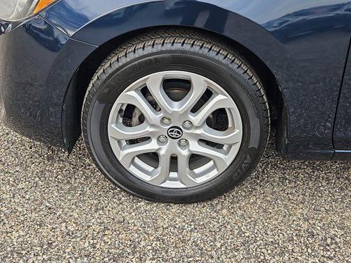 2017 Toyota Yaris iA Base