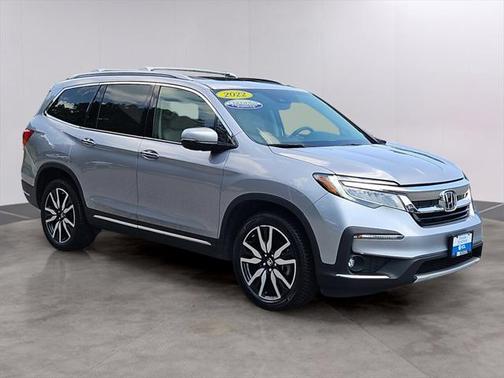 2022 Honda Pilot Touring 8-Passenger