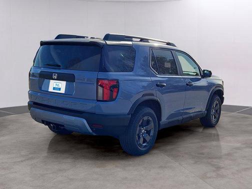 Sonic Gray Pearl 2026 Honda Passport AWD RTL Towing