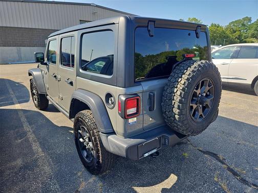 2022 Jeep Wrangler Unlimited Sport