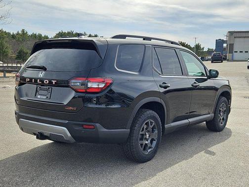 2026 Honda Pilot TrailSport
