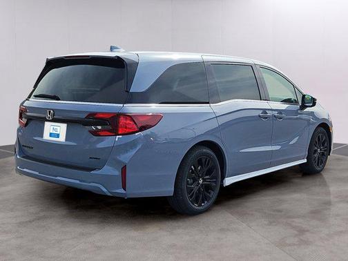 Sonic Gray Pearl 2026 Honda Odyssey Sport-L