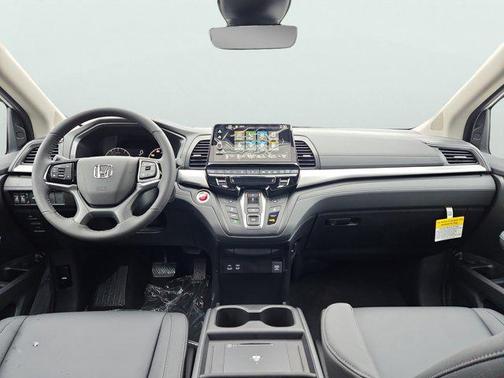 Platinum White Pearl 2026 Honda Odyssey EX-L