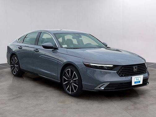 Urban Gray Pearl 2026 Honda Accord Hybrid Touring