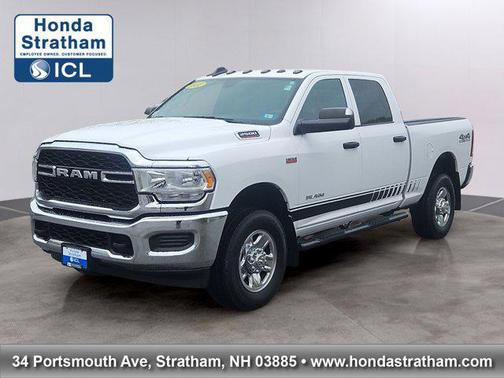 Bright White Clearcoat 2022 RAM 2500 Tradesman Crew Cab 4x4 6'4' Box