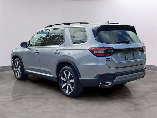 2023 Honda Pilot AWD Elite
