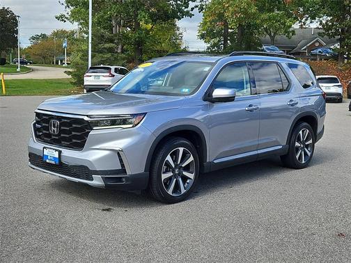 2023 Honda Pilot AWD Elite