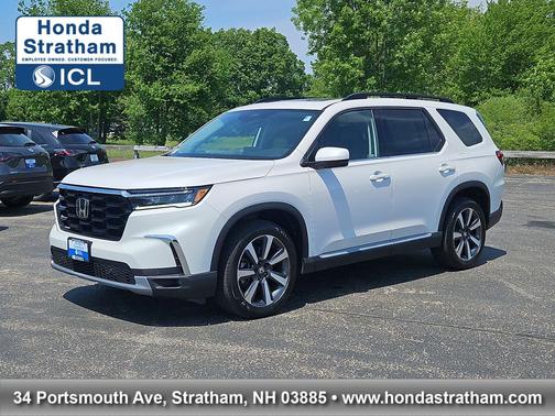 Platinum White Pearl 2023 Honda Pilot Touring 8-Passenger