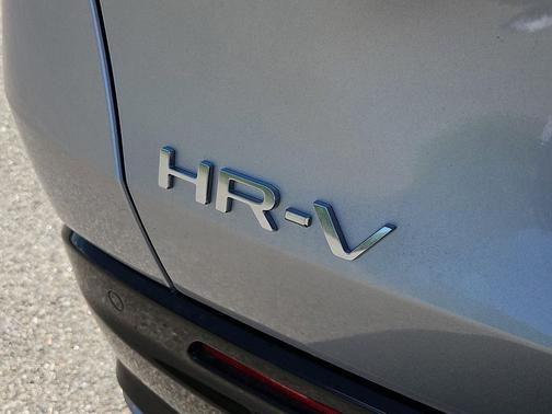 Solar Silver Metallic 2027 Honda HR-V EX-L