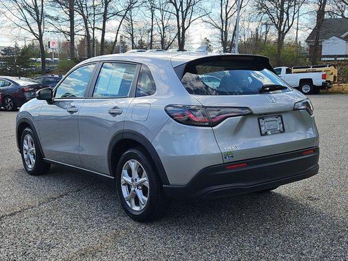 Lunar Silver Metallic 2023 Honda HR-V LX