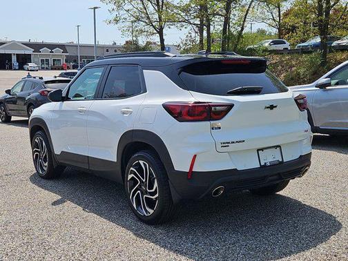 Summit White 2024 Chevrolet Trailblazer RS