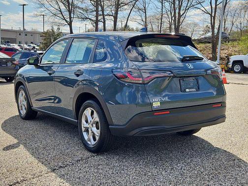 Nordic Forest Pearl 2023 Honda HR-V LX