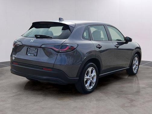 Modern Steel Metallic 2024 Honda HR-V LX