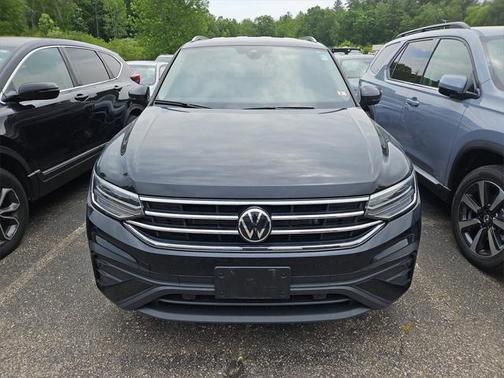2024 Volkswagen Tiguan 2.0T SE 4MOTION